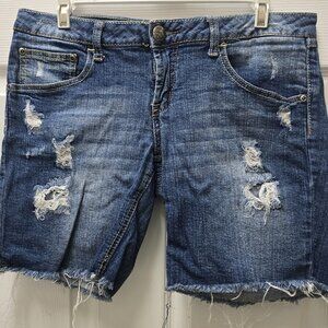 Urban Heritage Youth Hot Short 7